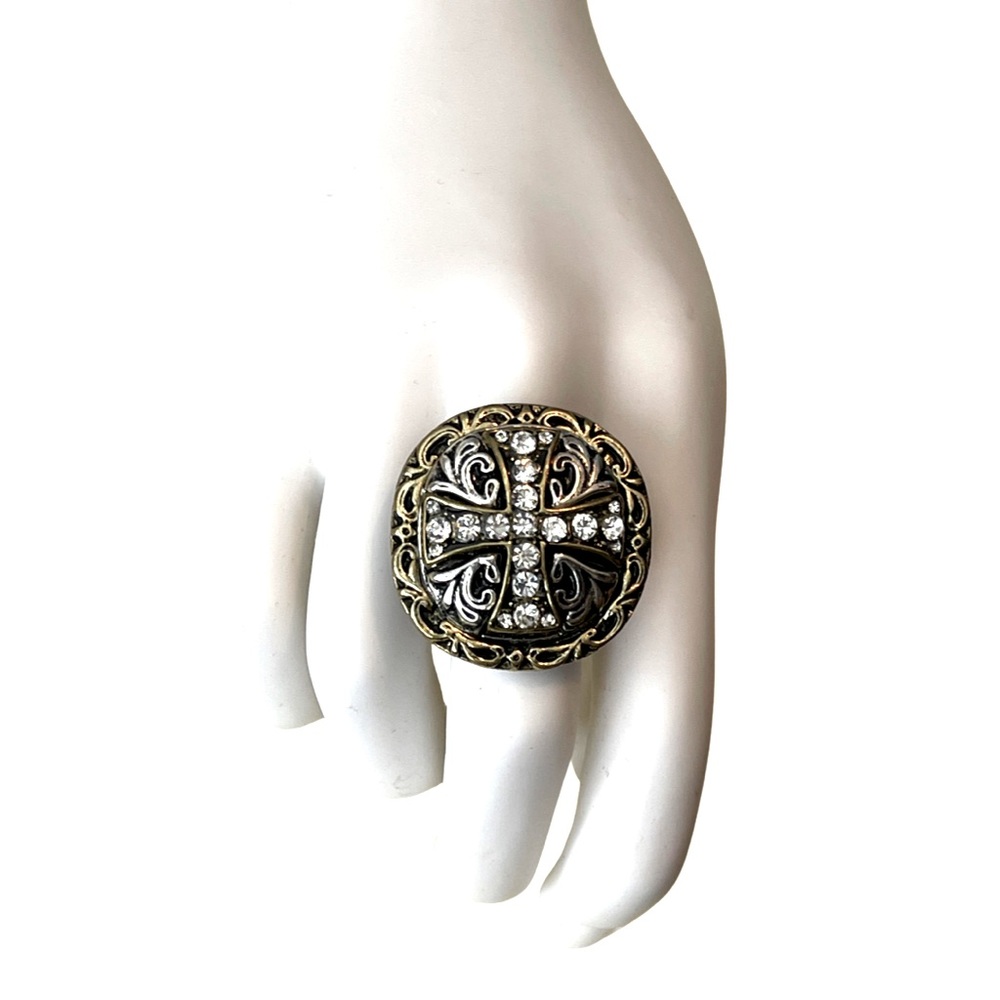 Antique Style Large Statement  Cross Ring With Stretchy Adjustable Band